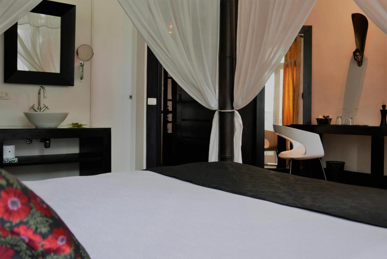 Deluxe Room with City View